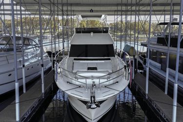 62' Prestige 2015 Yacht For Sale